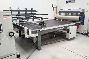 Transporter taśmowy z podajnikiem okleiny <br> Rzeszów